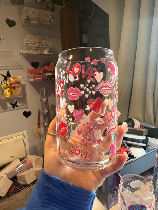 kiss glass cup